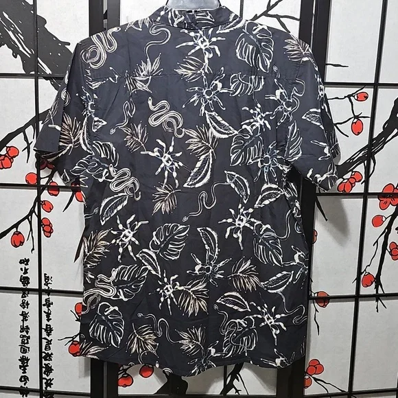 Roark Tropakill Navy Floral Short Sleeve‎ Shirt Large New - Picture 7 of 7